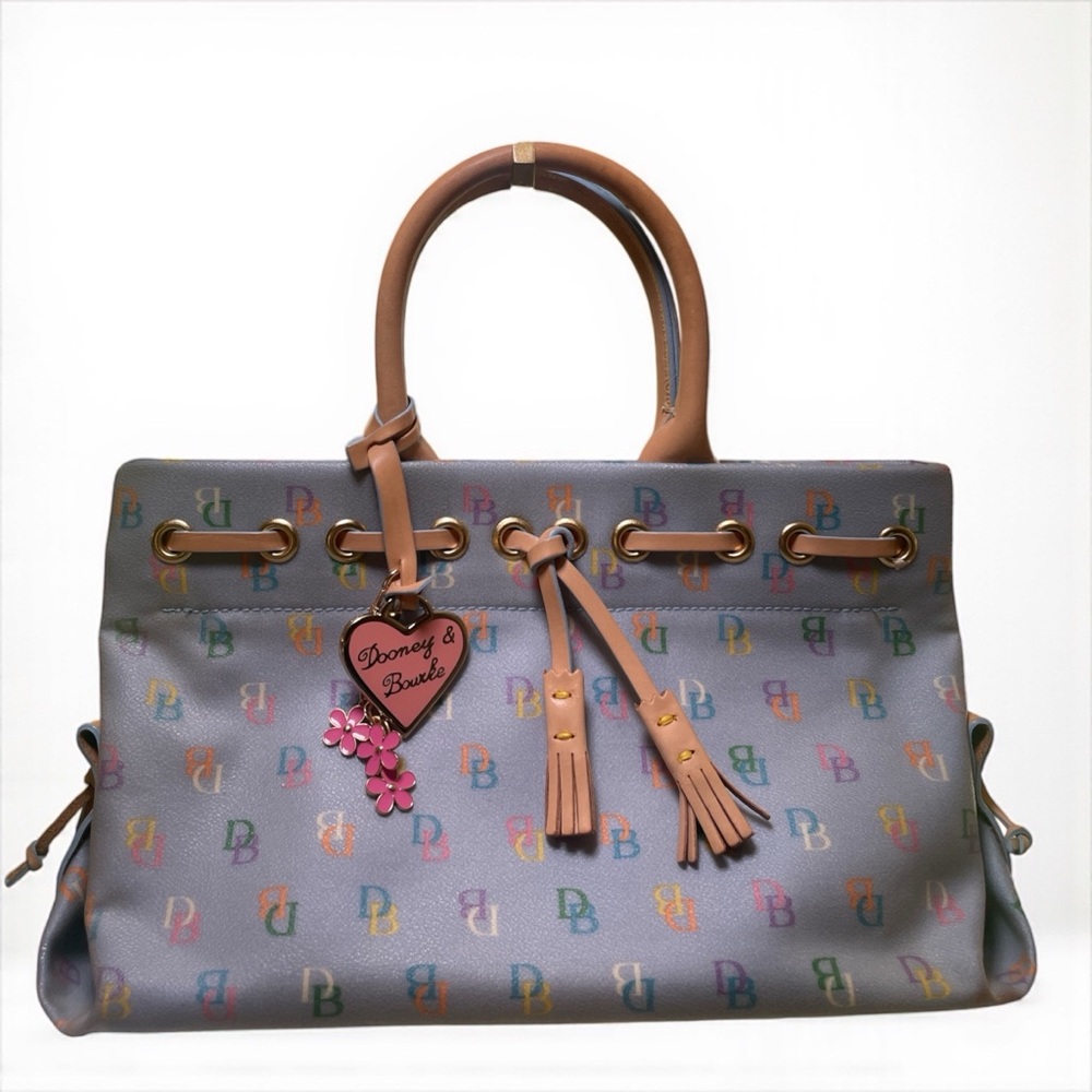 Dooney & Bourke Y2K Vintage Satchel in RARE Pale Blue 🤩🤩